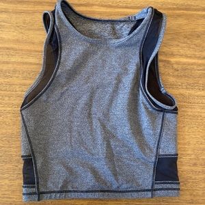 Lululemon Size 2 crop tank, never worn.